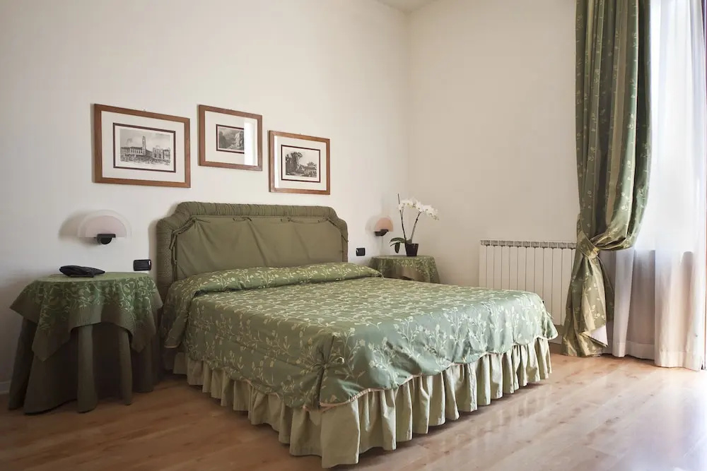 Hotel Italia - Chambres