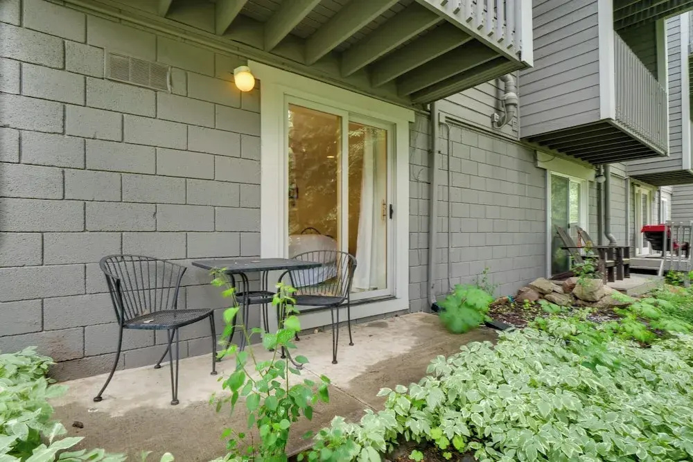 'chillside Chalet' Modern West Vail Townhouse!