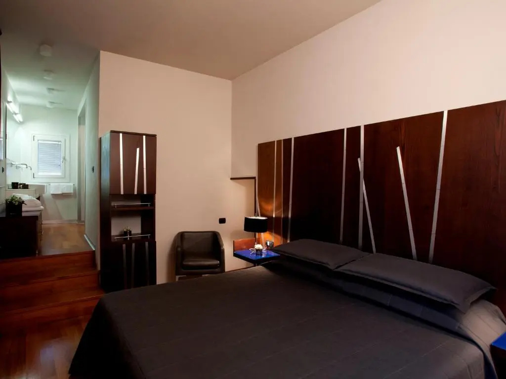 Superior Double room (full double bed)