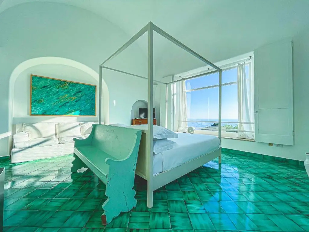 Standard Double room with sea view (full double bed)