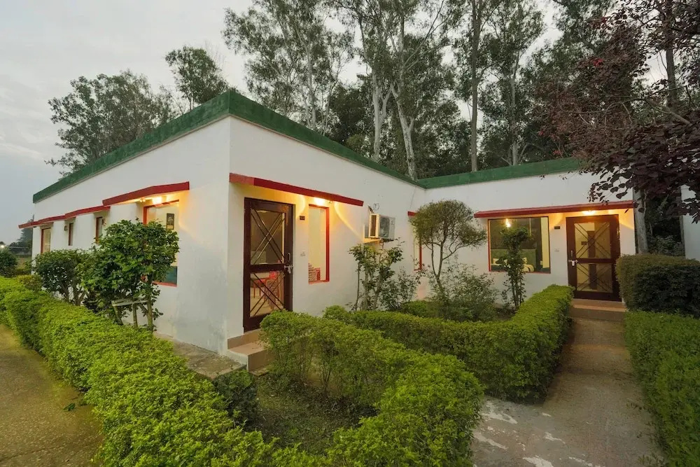 Corbett Holiday Forest Resort - Chambres