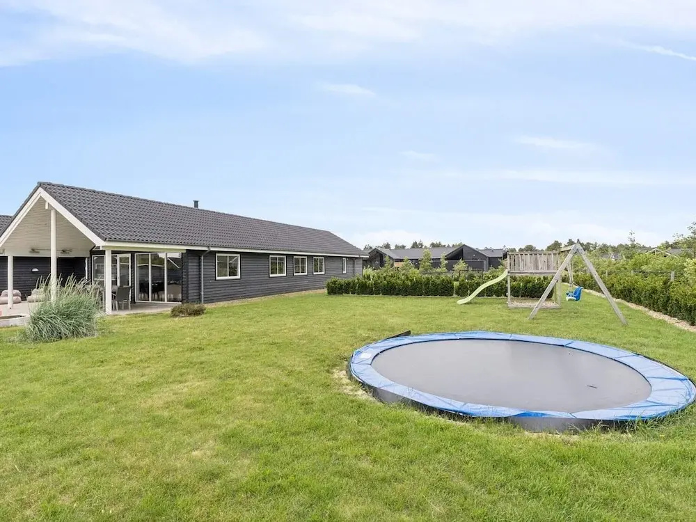 5 Star Holiday Home in Norre Nebel