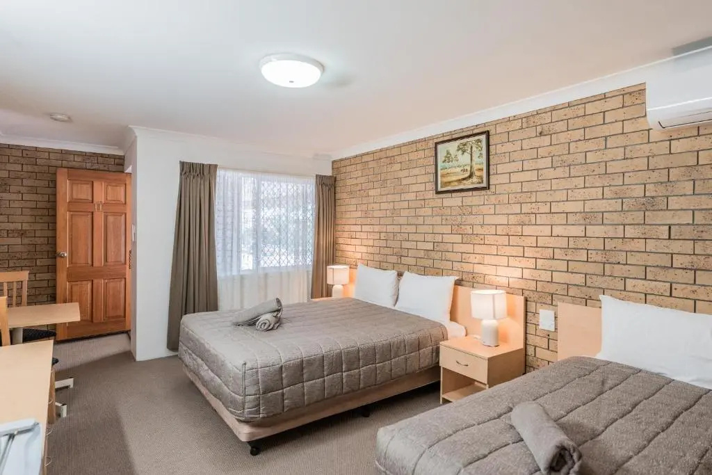 Standard Double room (full double bed)