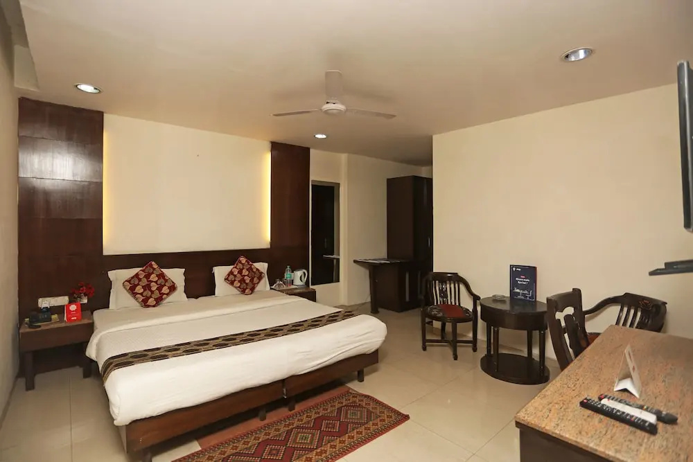 OYO 1824 Hotel Grand Peepal - Chambres