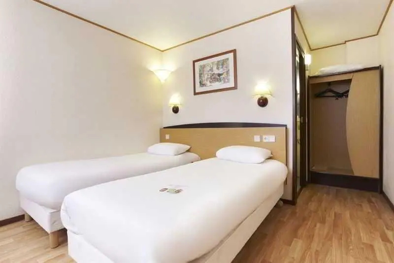 Standard Double room with balcony (twin beds)