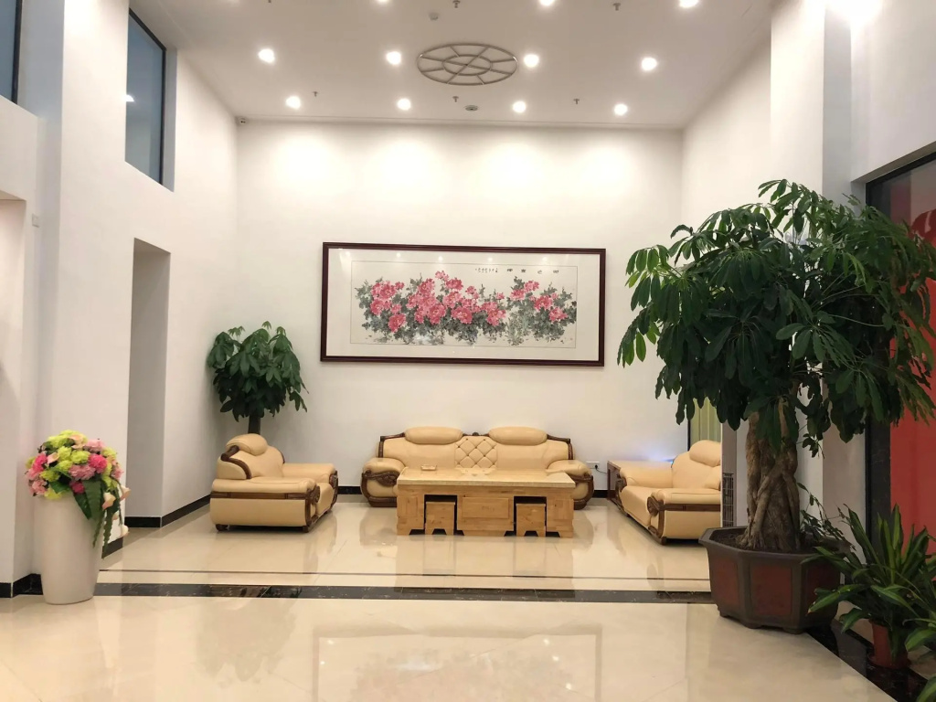 Lobby & Reception