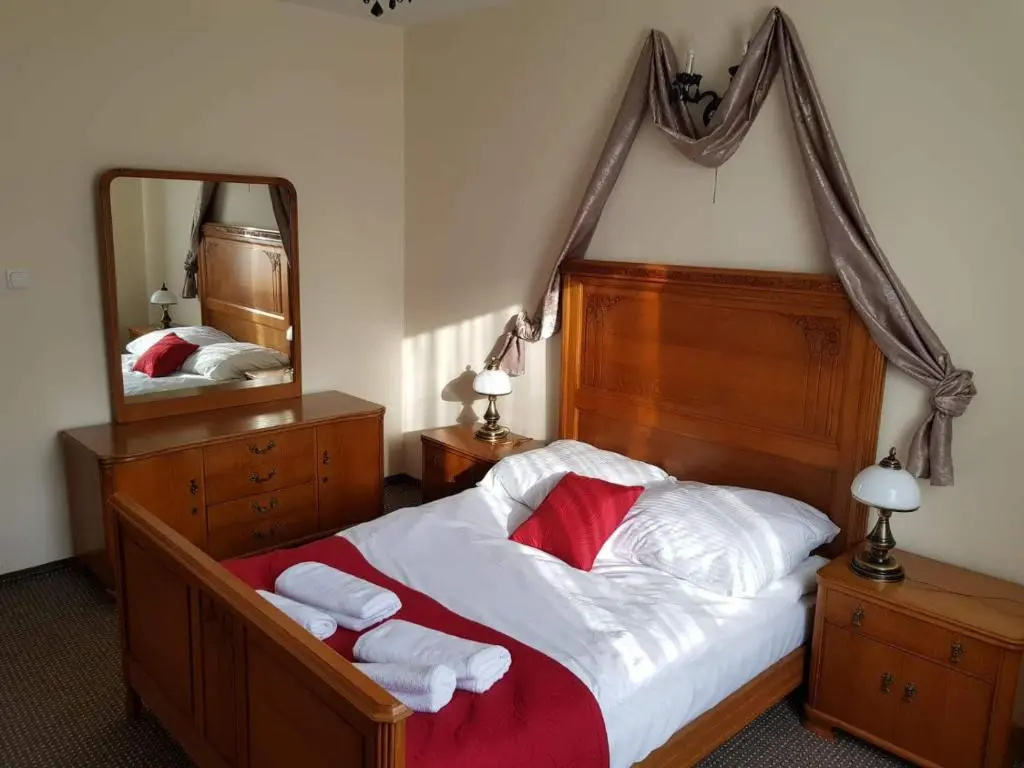 Obiekt hotelarski "Czarny Rycerz" - Chambres