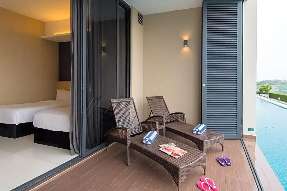 Suite with view