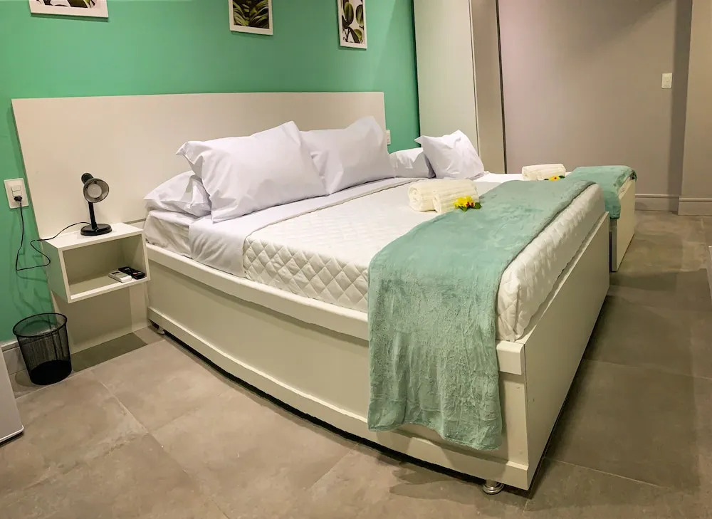 Трёхместный номер Standard c 1 комнатой в Hotel Atlântico Sul