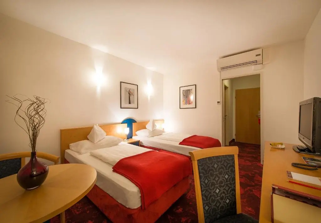 Hotel Boltzmann - Chambres