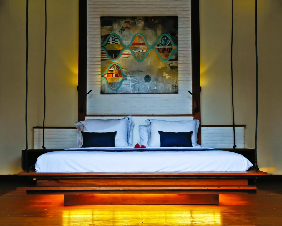 Deluxe Double room (full double bed)