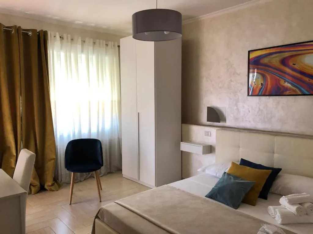 Standard Double room (full double bed)