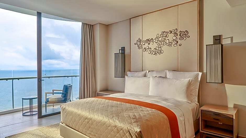 Intercontinental Phu Quoc Long Beach Resort