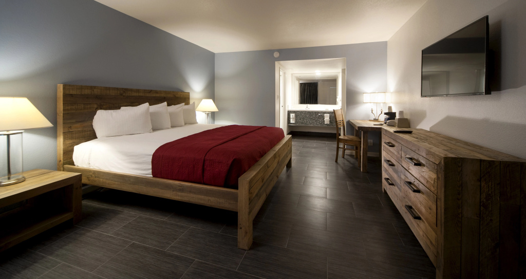 Standard Double room (full double bed)