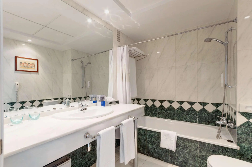 Hotel photo 7