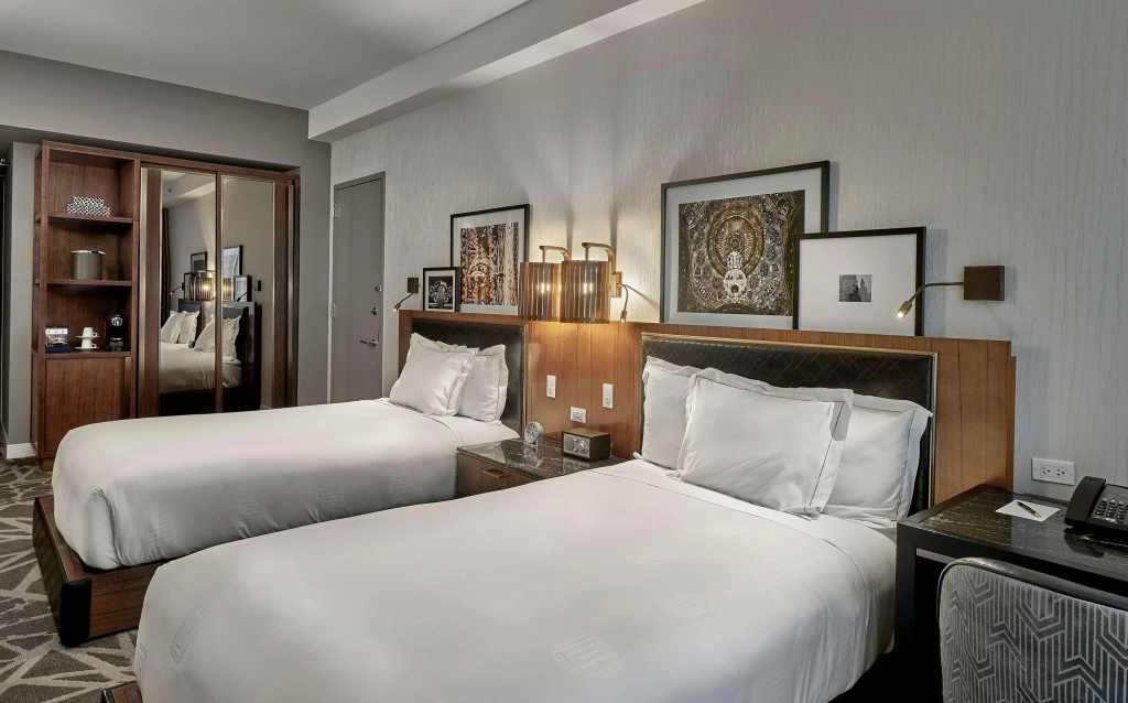 LondonHouse Chicago, Curio Collection by Hilton - фото 33