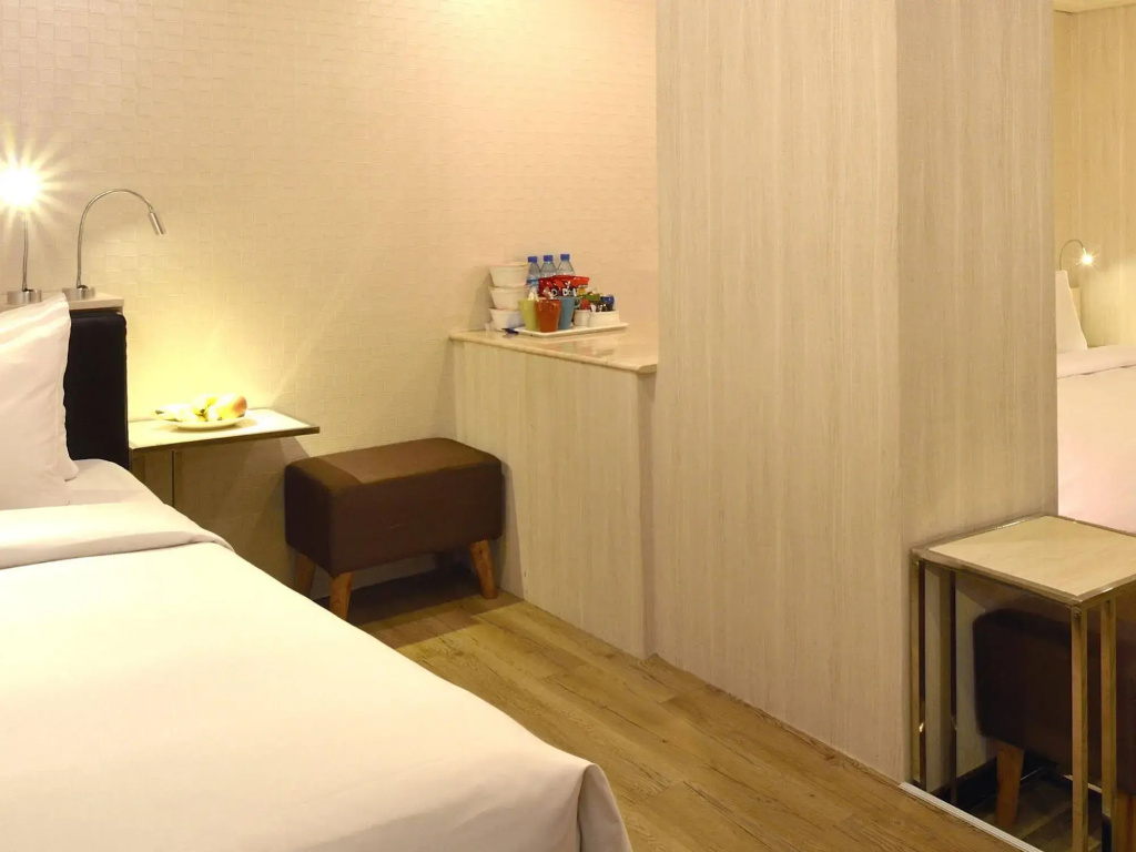 Yomi Hotel - MRT Shuanglian Station - Général