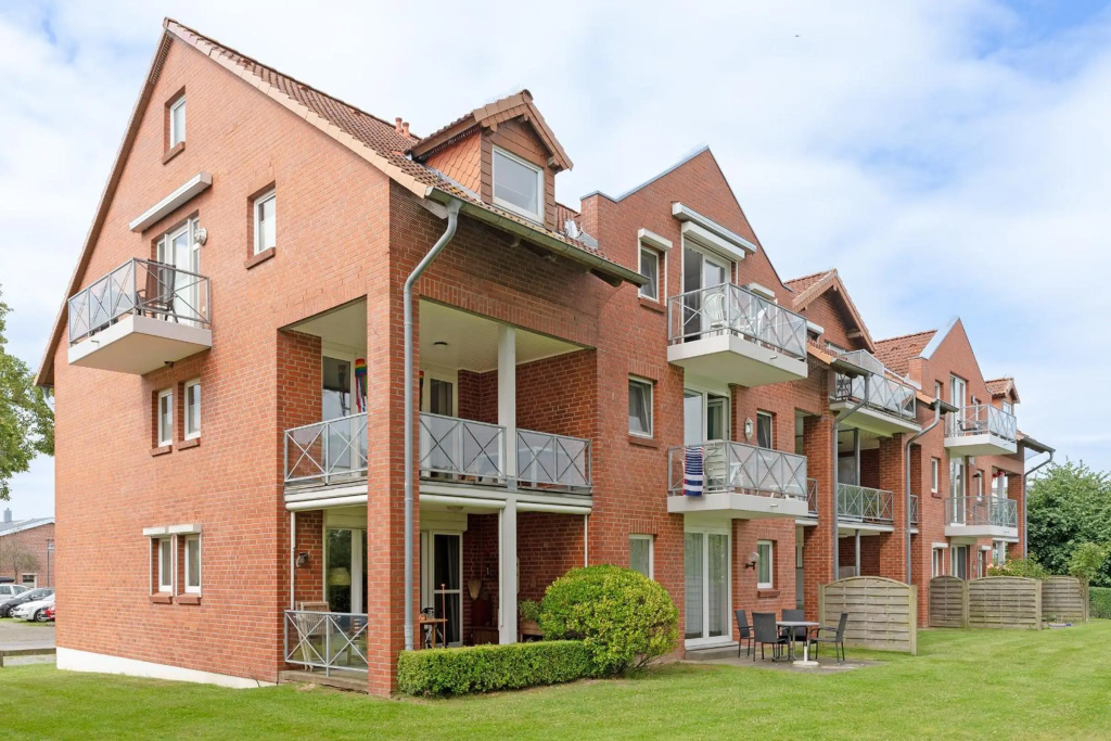 Ferienwohnung Deichblick mit Terrasse m Kaiserhof 1