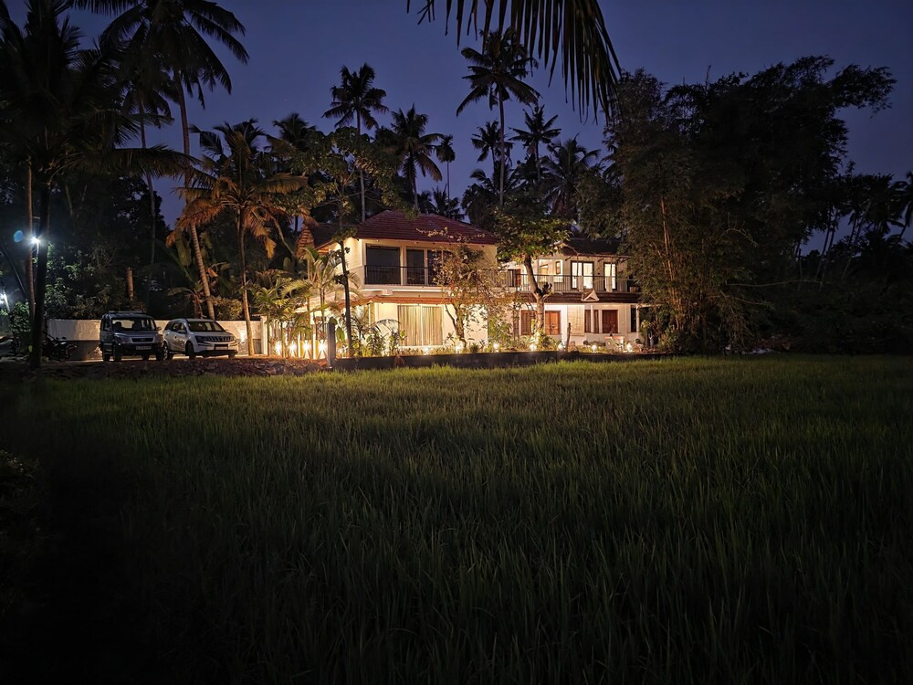 Bhoomi by Ostello