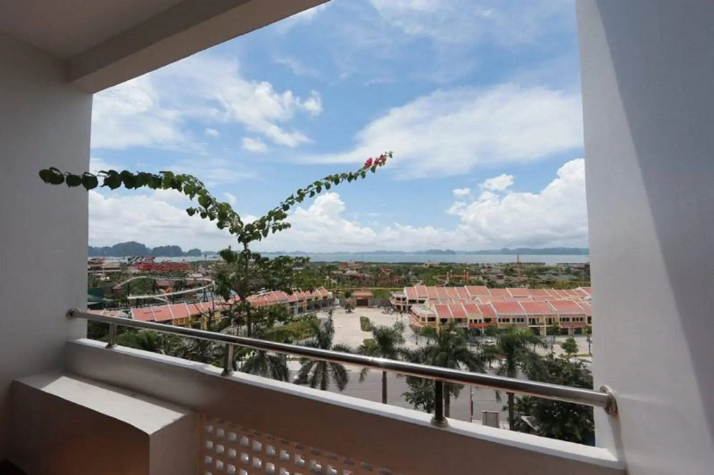 Hotel photo 8
