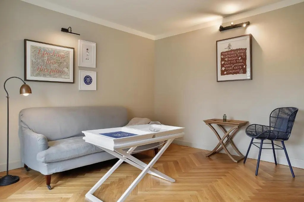 Apartment with balcony