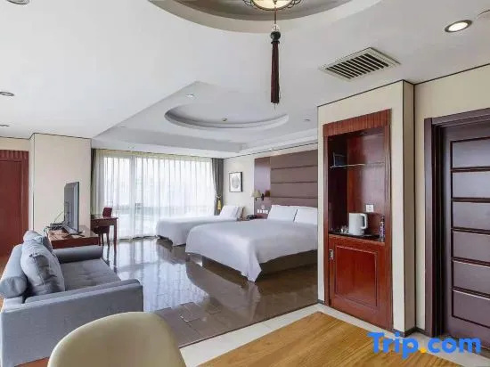 Standard Family room