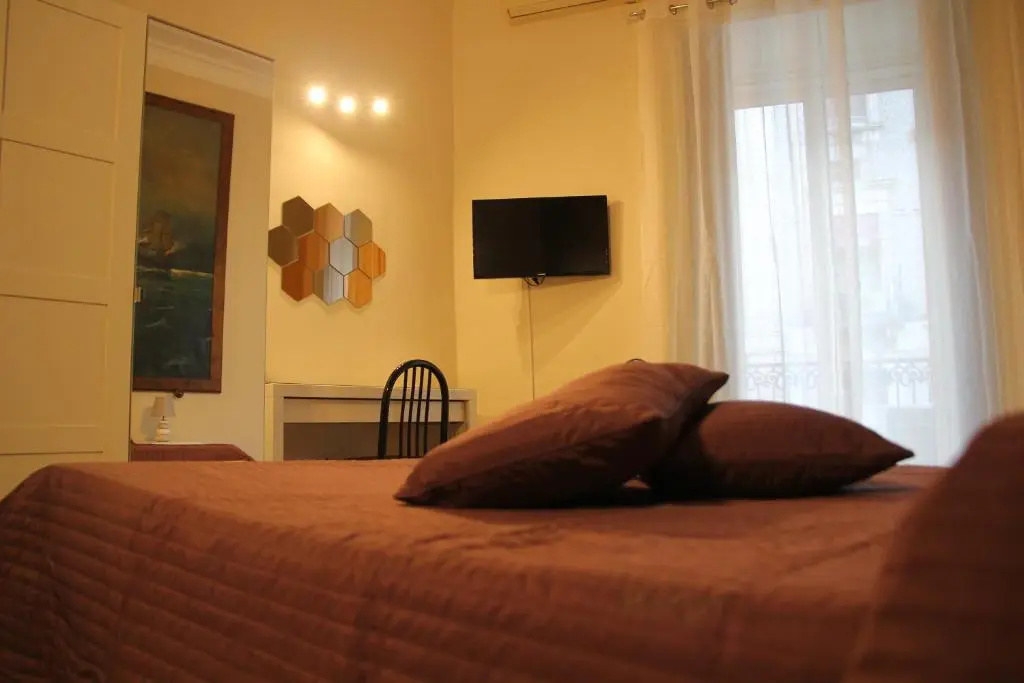 Comfort room