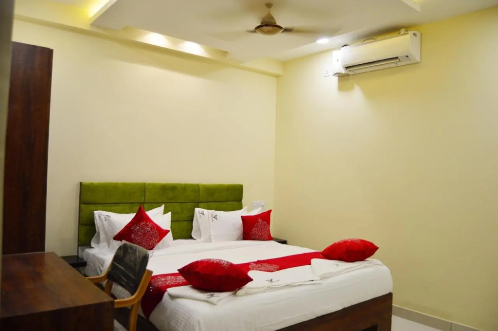 Hotel photo 12