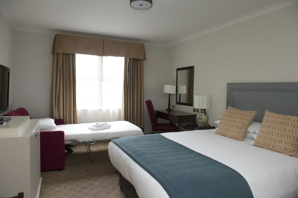 Bush Hotel Farnham - Général