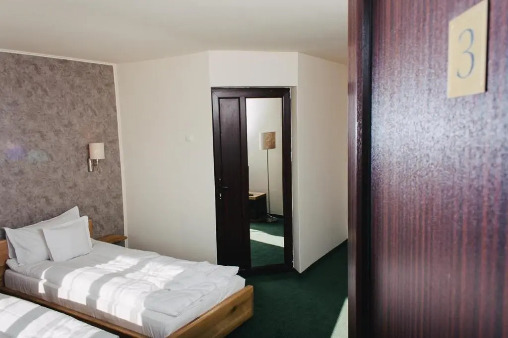 Pensiune Restaurant Flamingo - Chambres
