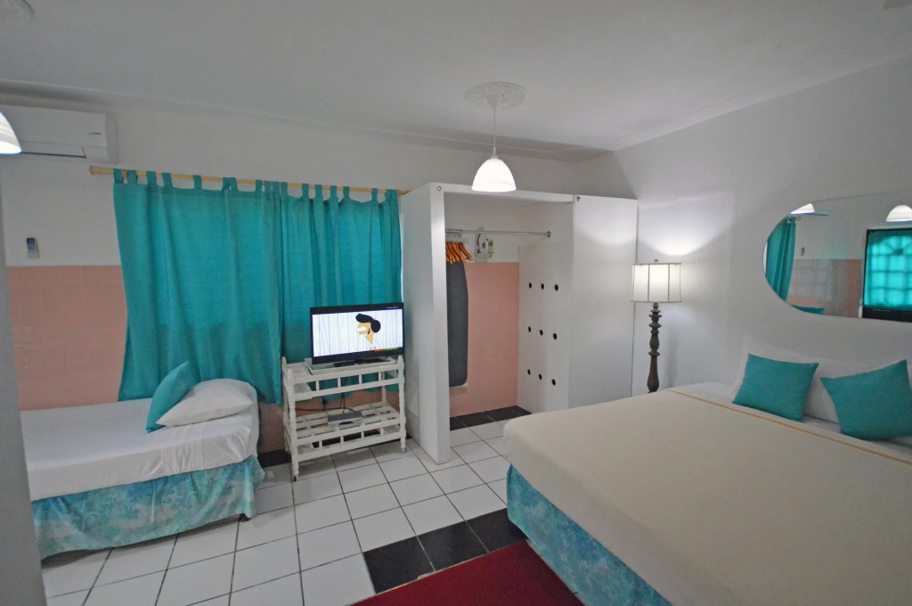 Beyond Sunset Resort & Villas — 2