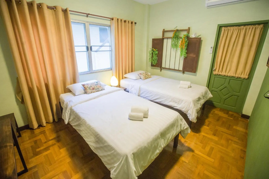 iRoom Boutique House — 5