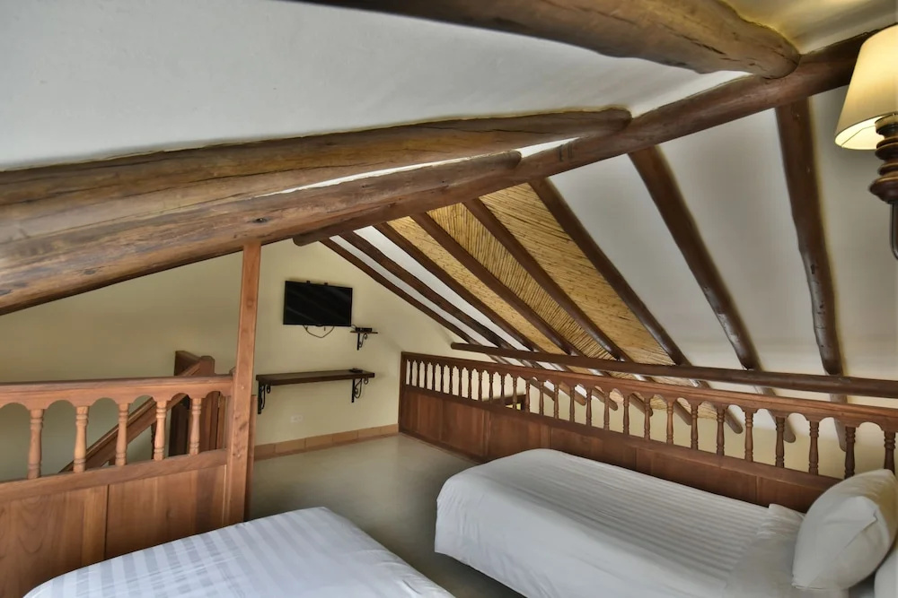 Hotel Campanario de la Villa - Chambres