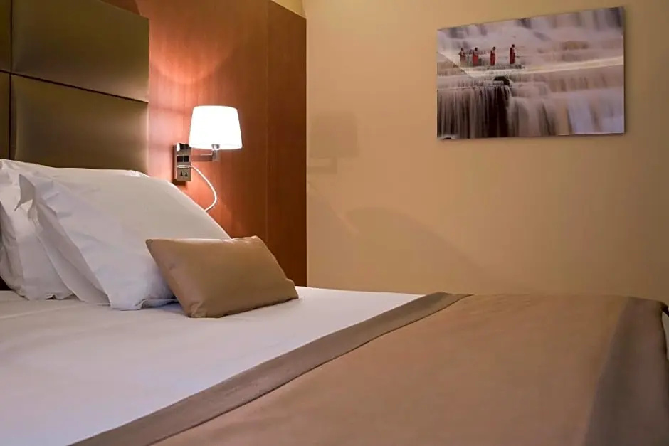 L’Edmond Hotel Parc Monceau 72