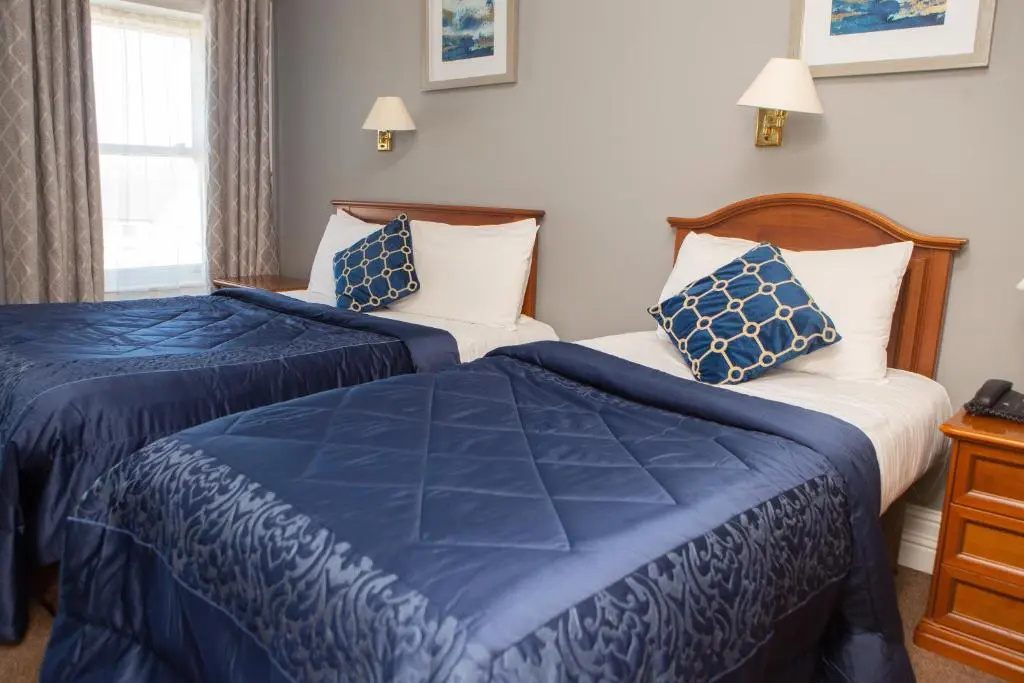 Leens Hotel - Chambres