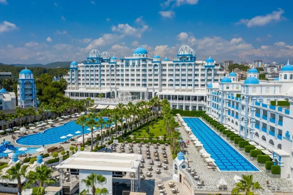 Rubi Platinum Spa Resort & Suites - Всё включено — фото