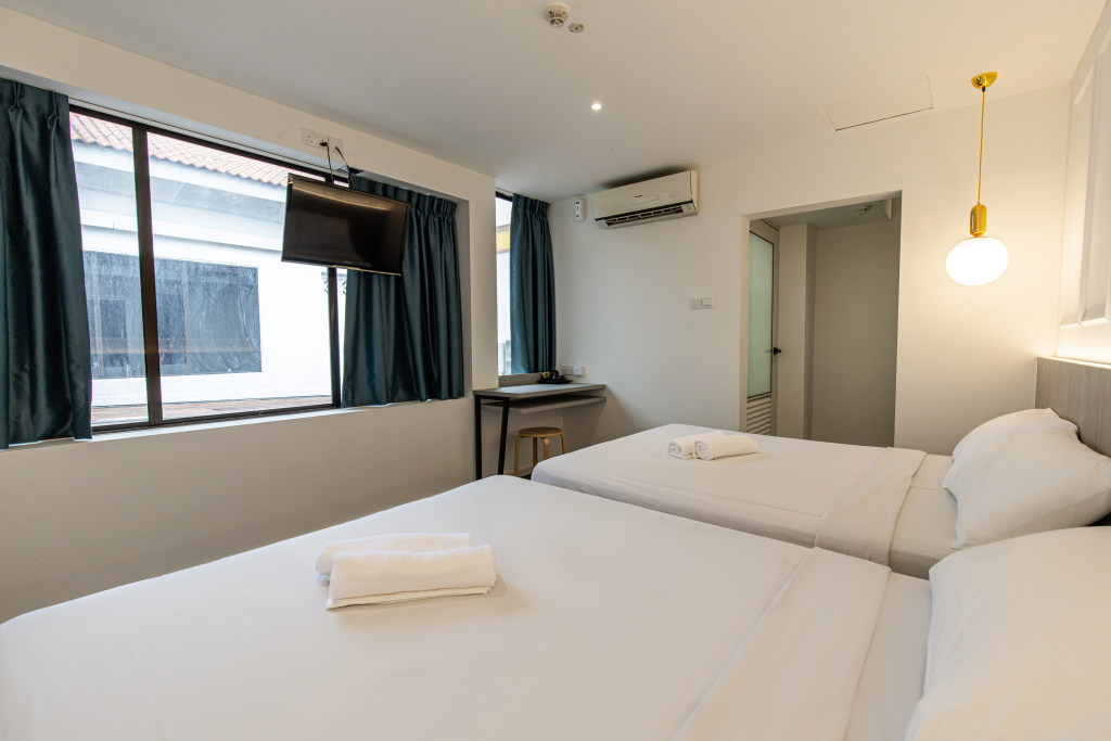 Philip Hotel — 5
