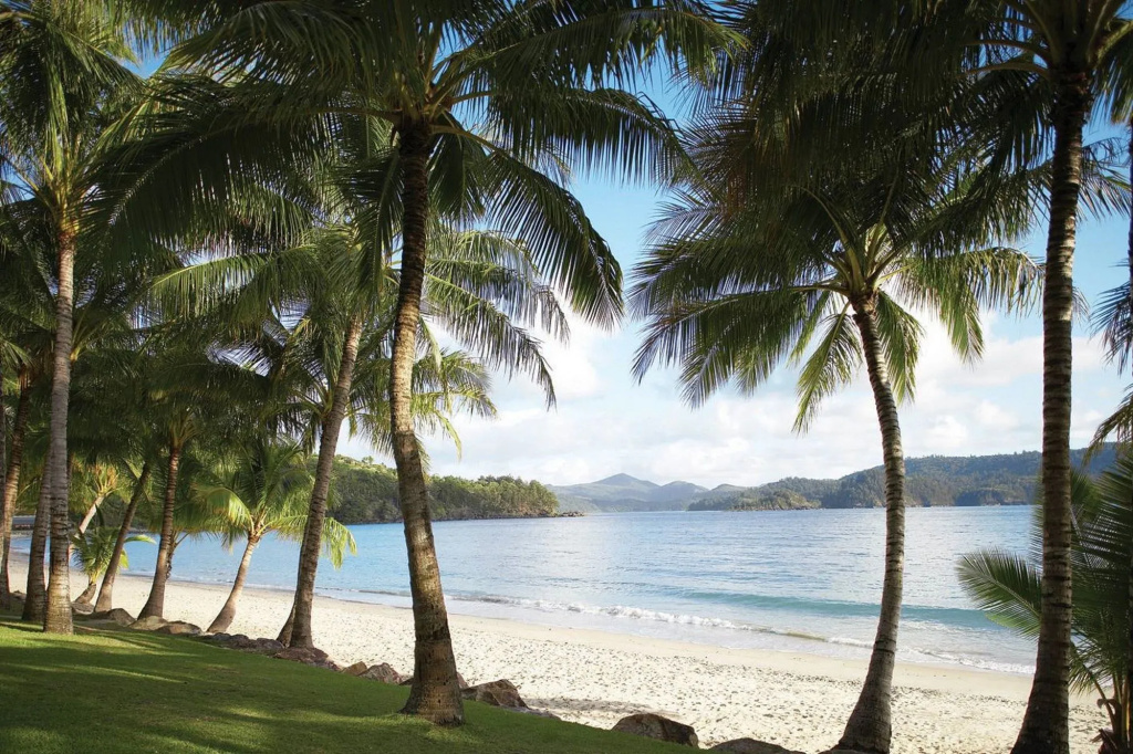 Beach & Waterfront