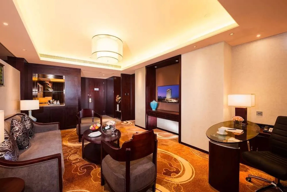 King Palace — 3