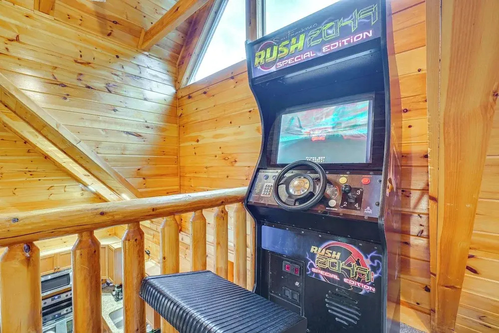 'shady Pines' Mountain Retreat w/ Hot Tub!