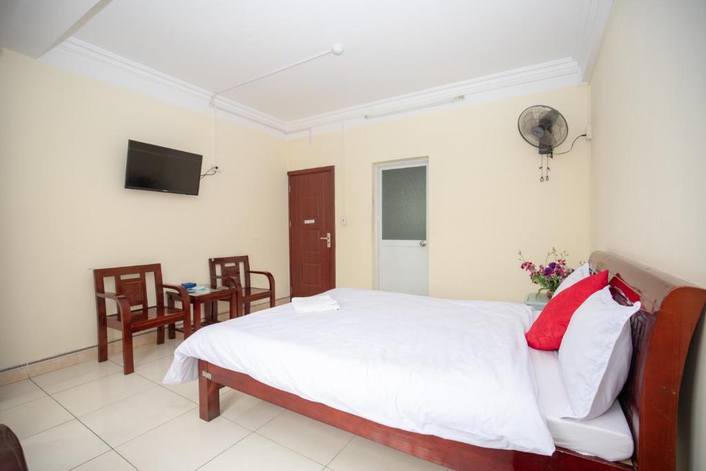 gallery_image_hidden_5