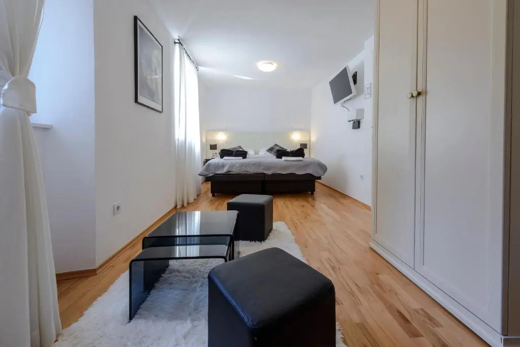 Rooms Andro - Chambres