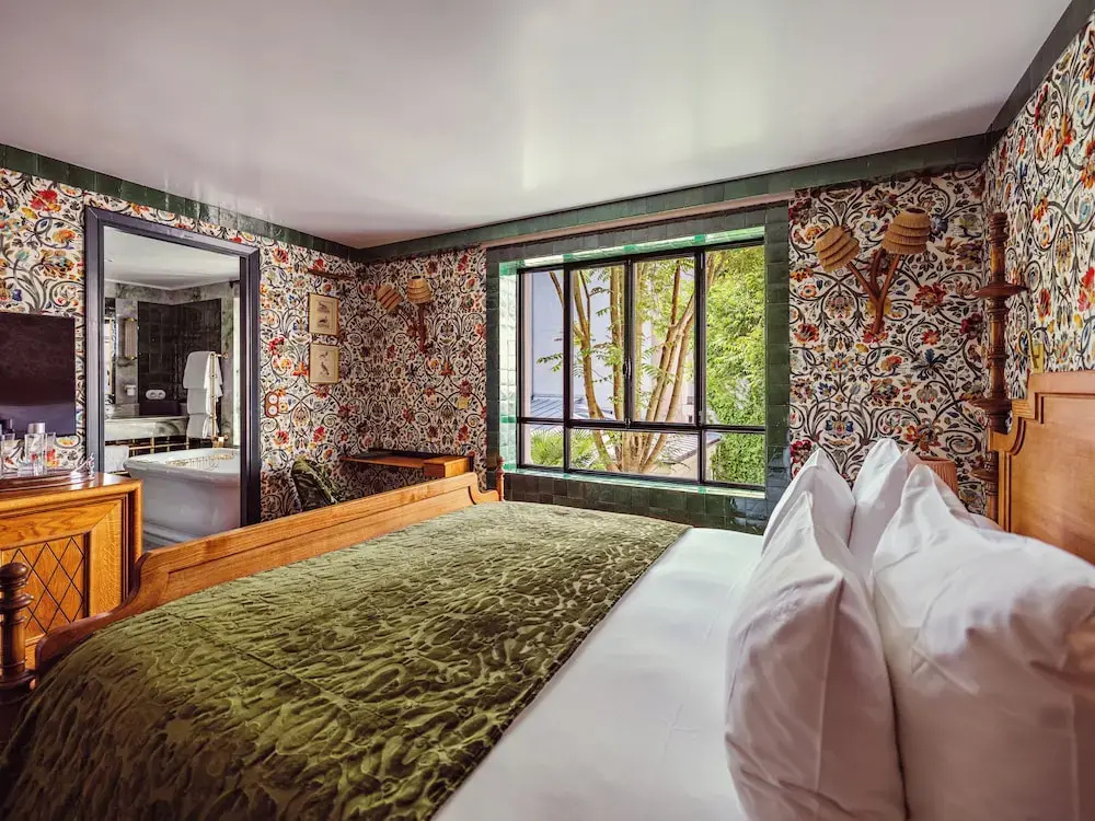 Hôtel Eldorado Paris 56