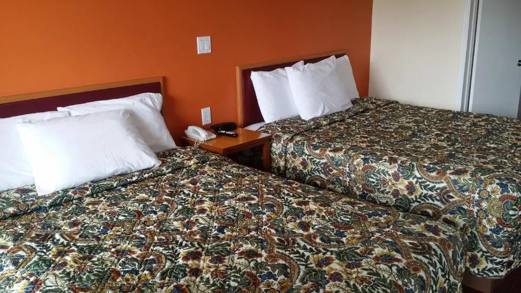 Economy Double room (full double bed)