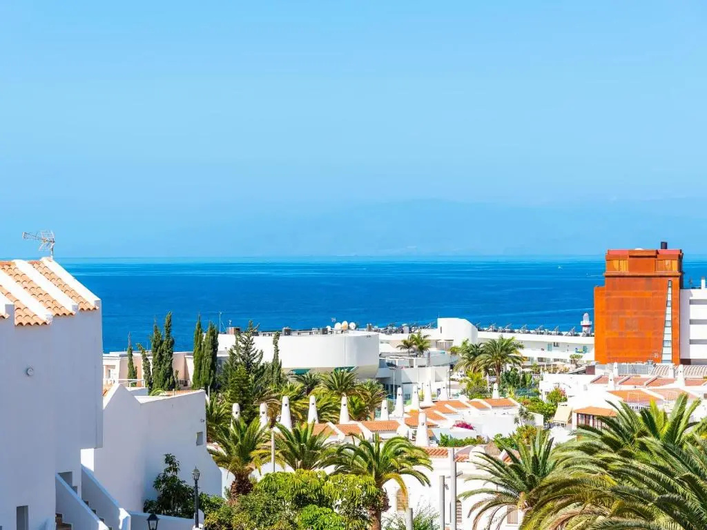 97 HERMOSA MARINA PRIMAVERA CON TERRAZA y PISCINA