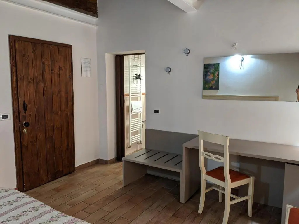 Economy Double room (full double bed)
