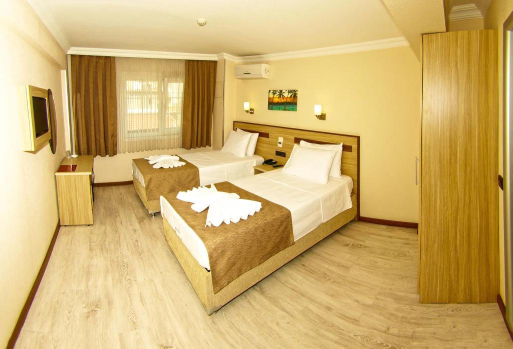 Hotel photo 7