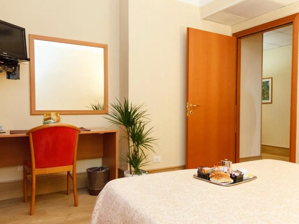 Hotel Fortuna — 3