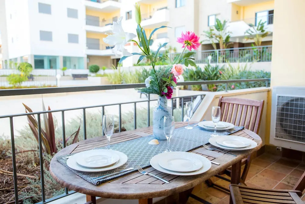 B05 - Luxury Central 2 bed with Spa by DreamAlgarve