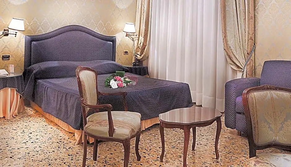 Grand Deluxe room